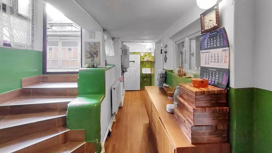 Apartament situat in vila - 3