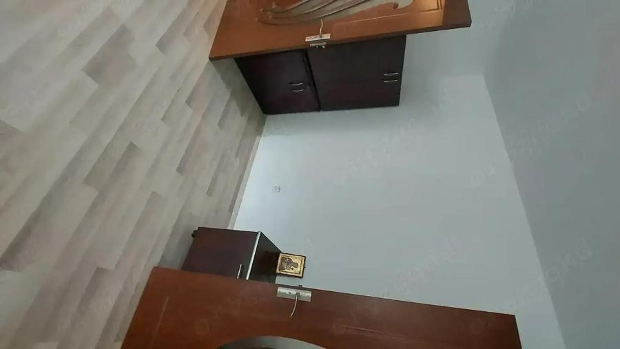 Inchiriez apartament 2 camere - 7