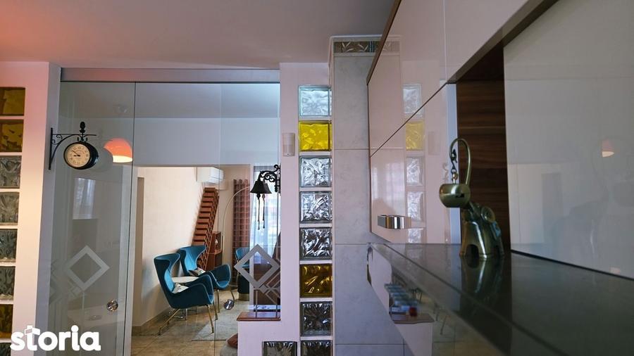 UN APARTAMENT BINE ARMONIZAT - 12