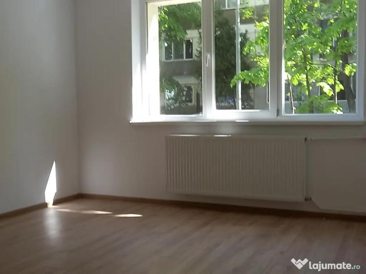 Apartament 2 camere +balcon, decomandat - 8