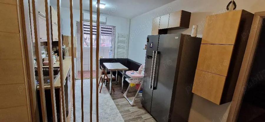 apartament 3 camere sector 4 - 7