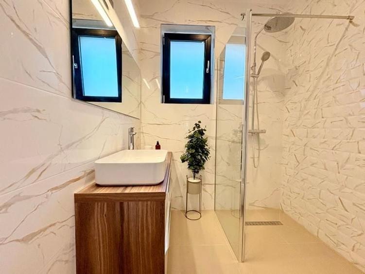 VILA pe un nivel | 4 camere | complet amenajată | 510 mp teren - 8