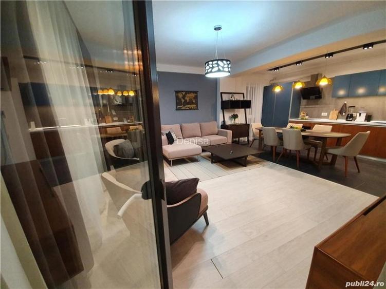 Apartament cu 2 camere semidecomandat în Lipovei