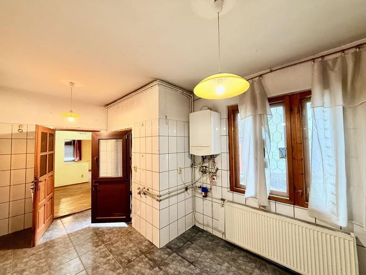 Vila 180 mp desfasurati cartier de case Belvedere Regie - 20