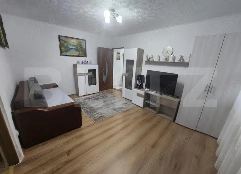 Apartament 2 camere, 43 mp, zona Cetate - 1