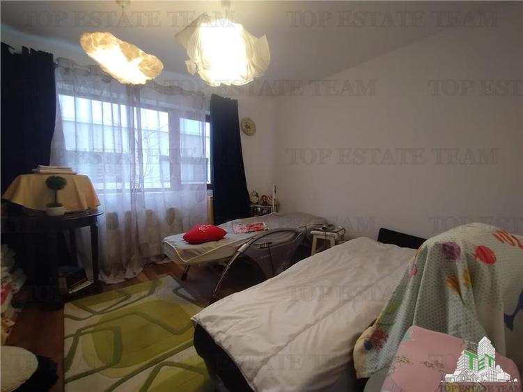 Casa spatioasa cu gradina, cartier Green City, comuna 1 Decembrie - 5