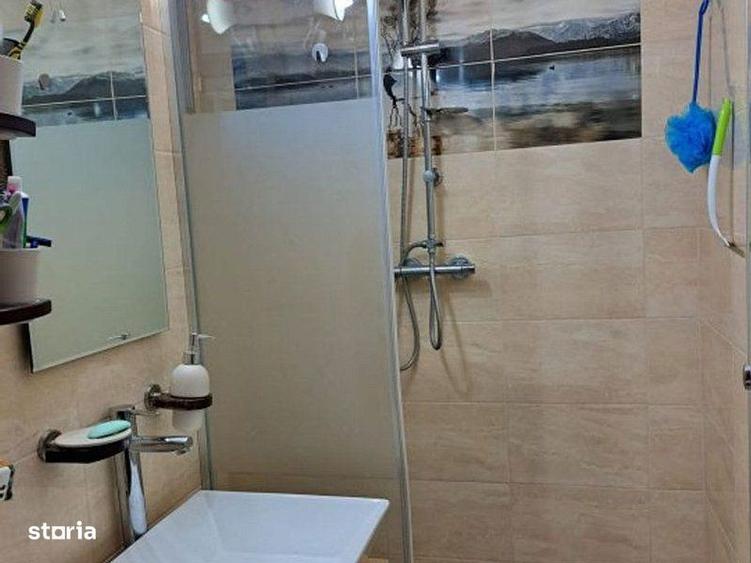 Apartament de vanzare cu trei camere Calea Bucuresti - 1