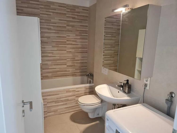 Studio de 39 mp, la prima inchiriere loc de parcare inclusa, zona Coresi - 7