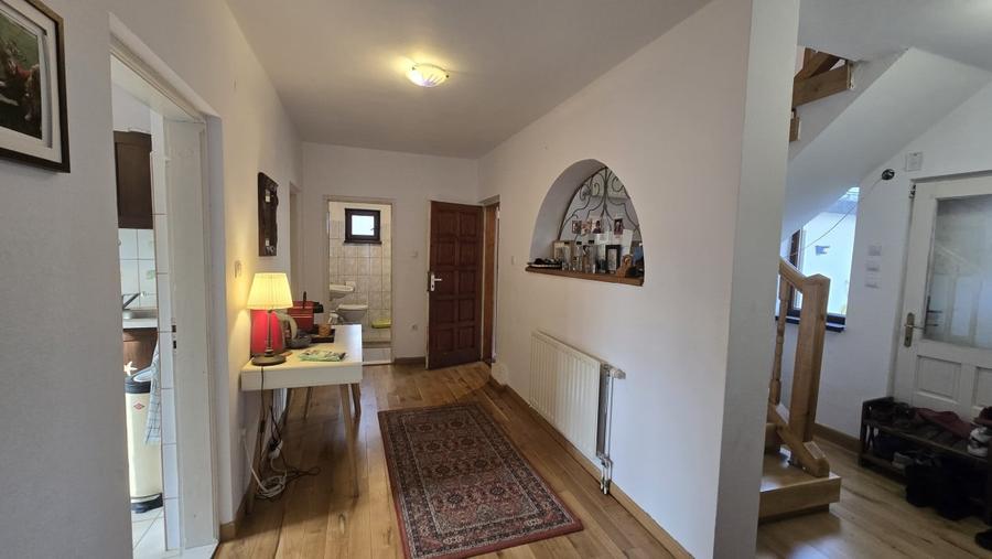 De vanzare Casa de vacanta Breaza - 17