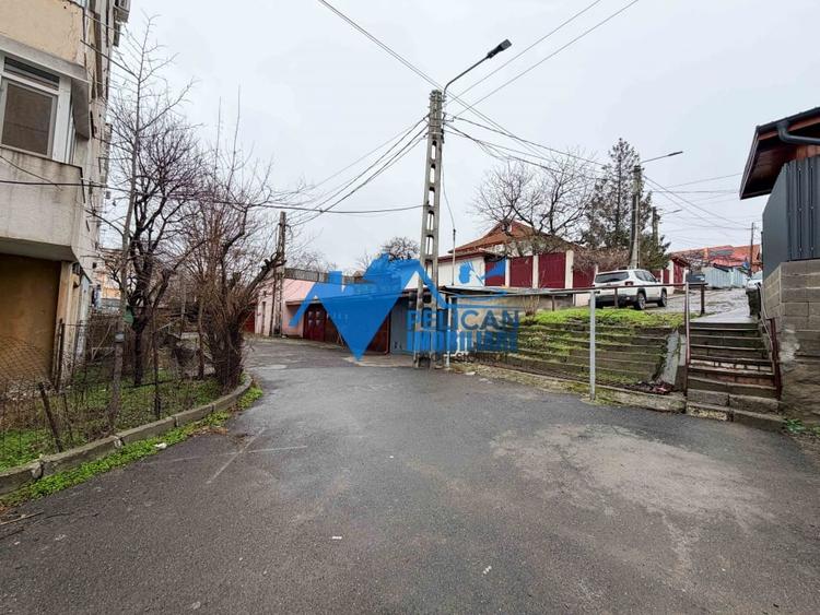 Garaj de vanzare, in proprietate - Str. Podgoriilor - 3