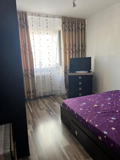 Apartament cu 2 camere decomandat în Uiești