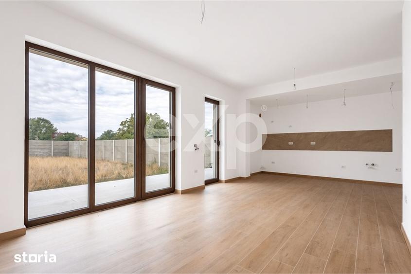 Casă cu 4 camere cu Teren 360 Mp în Sânandrei