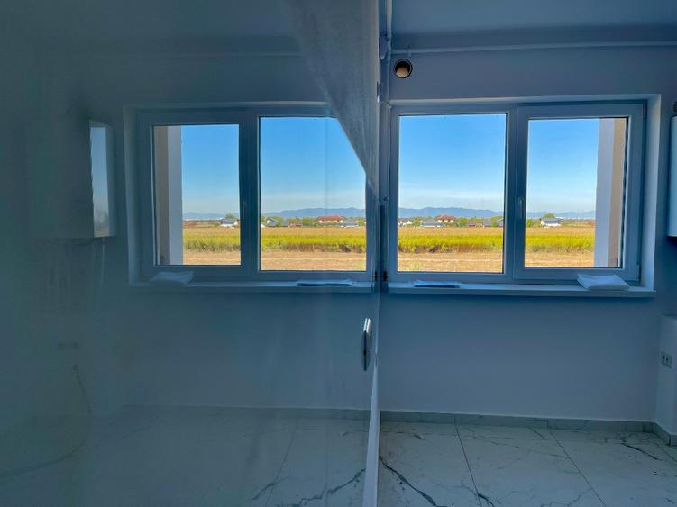 Apartament cu 3 camere decomandat în Sânpetru