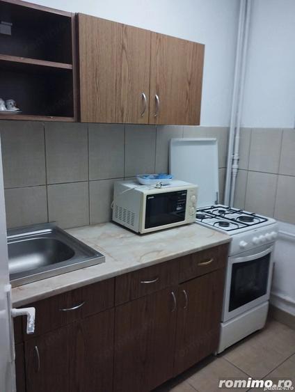 Apartament cu 2 camere semidecomandat în Șagului