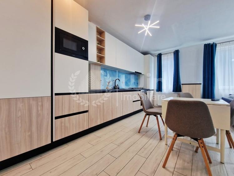 Apartament cu 3 camere semidecomandat, mobilat în Mănăștur