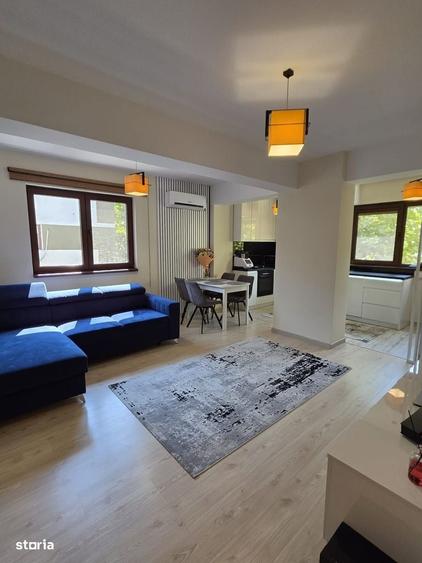 Apartament cu 4 camere în Central