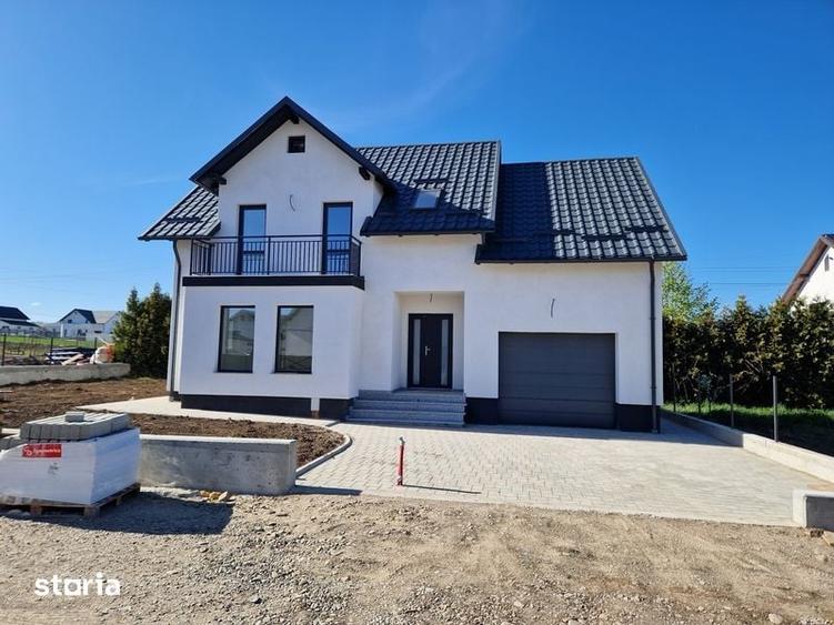 Casă cu 4 camere cu Teren 120 Mp în Ipotești