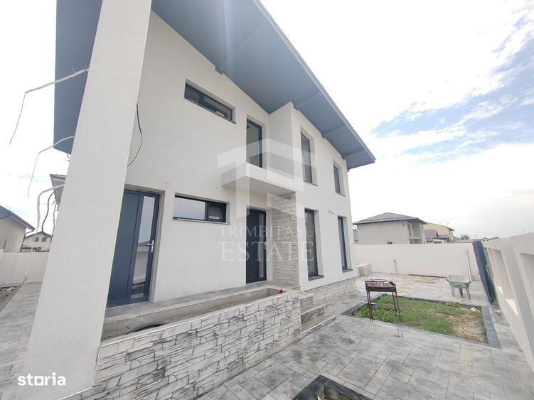 Casă cu 4 camere în Central