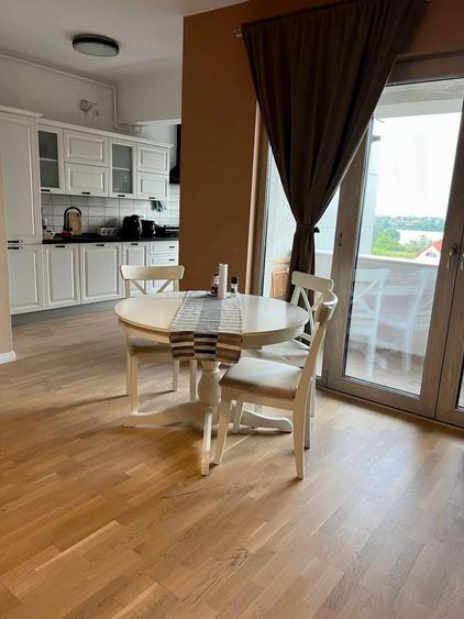 Apartament cu 3 camere decomandat în Nord