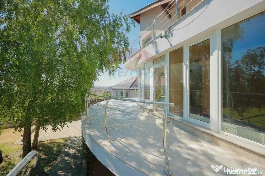 Casă cu 1 camere cu Teren 1000 Mp în Central