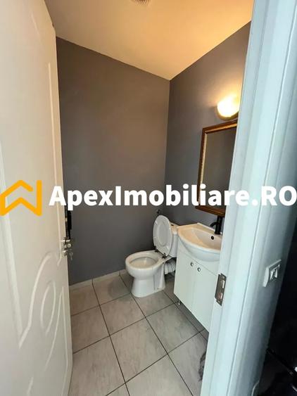 Apartament cu 3 camere semidecomandat, mobilat în Cișmigiu