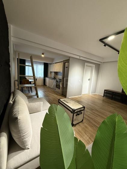 Apartament cu 2 camere decomandat în Zorilor