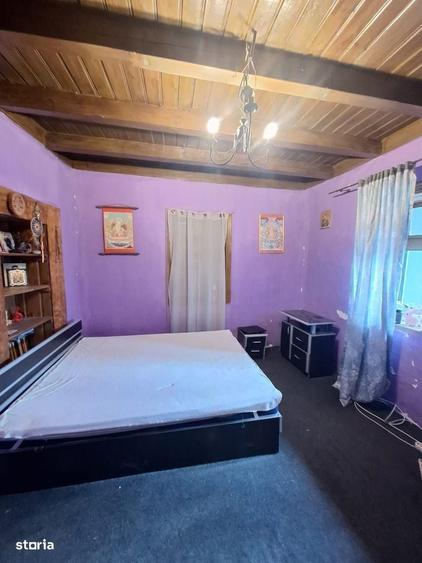 Casă cu 3 camere în Negoești