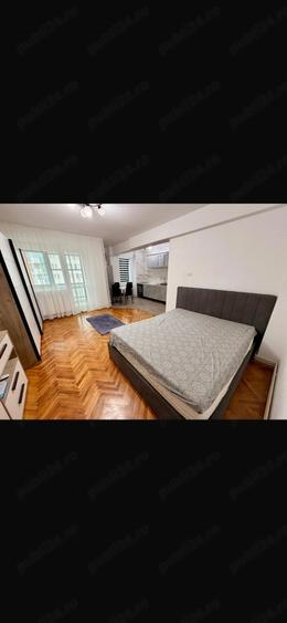 Garsonieră decomandată în Zorilor