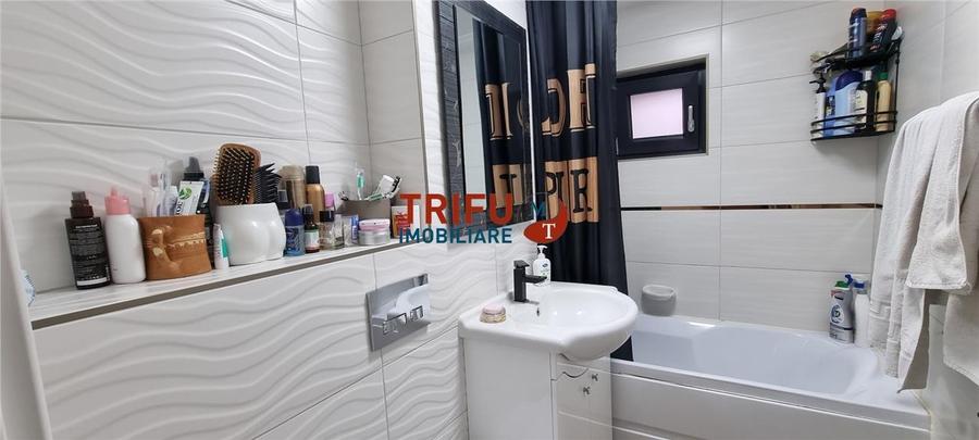 Apartament ultramodern  4 camere de vanzare Cetate  etaj 1 - 7