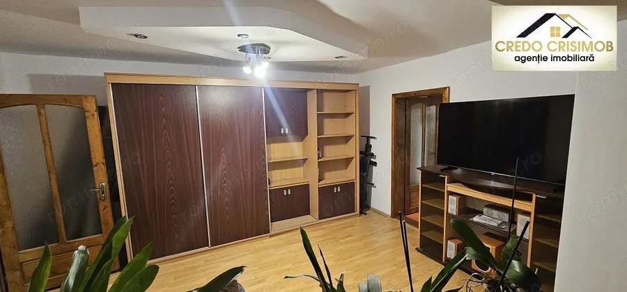 Inchiriez apartament 2 cam cf 1 decomandat zona Lunca - 1