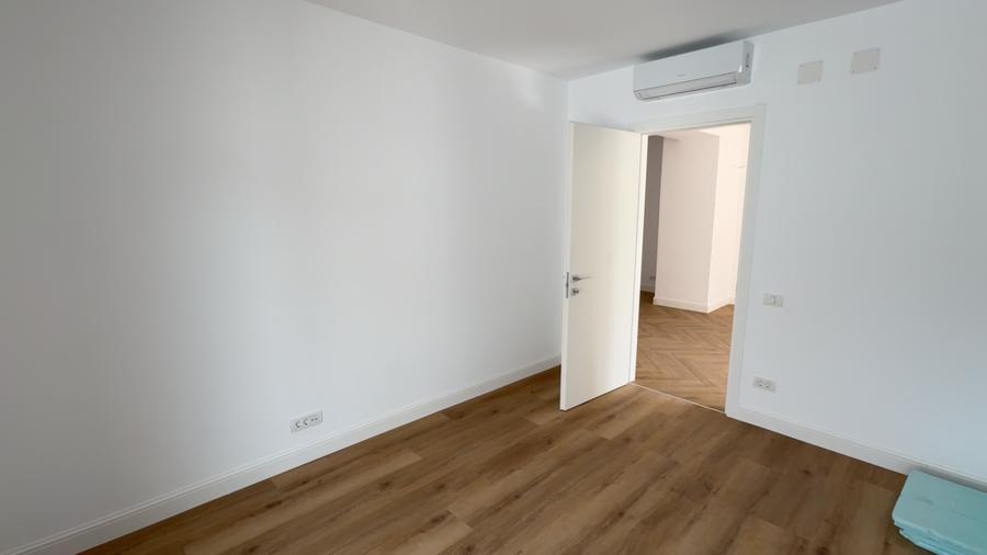 4 camere, confort lux, cu curte proprie - Damaroaia - 4