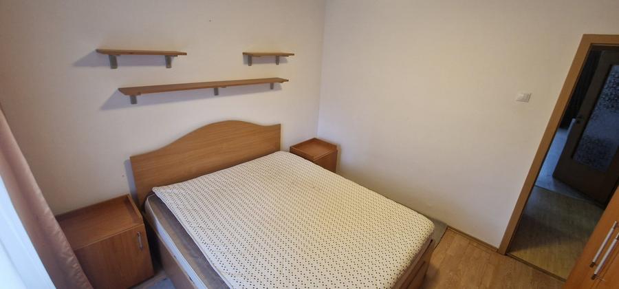 Apartament cu 2 camere decomandat si pivnita de vanzare in Vasile Aaron - 9