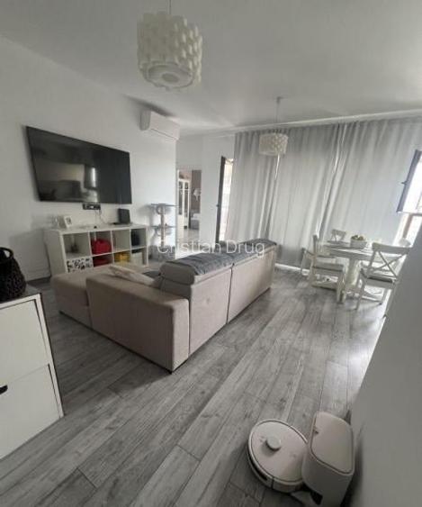 Vanzare apartament 3 camere Rasarit de Soare Vanzare apartament 3 camere Rasarit de Soare
