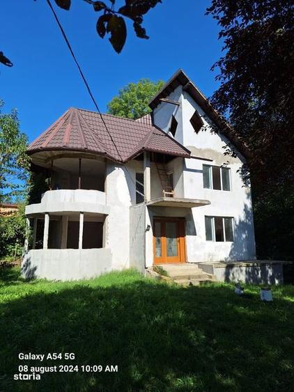 Casa parter + etaj la gri - 2