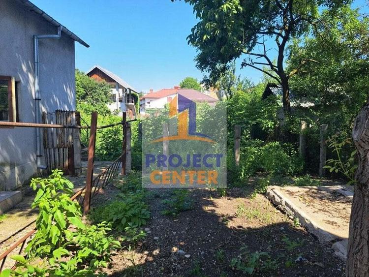 Casa cu 6 camere, pozitie centrala, 600 mp teren - 18