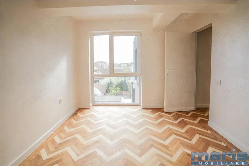 Apartament cu 3 camere în Unirii