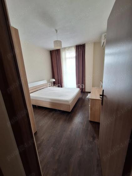 Caut colega de apartament