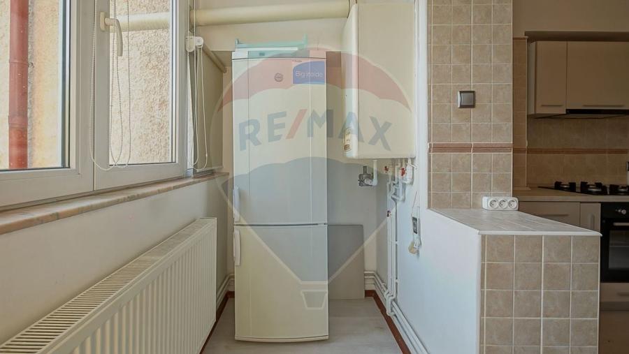 Apartament cu 2 camere de inchiriat in zona Centrul Civic - 15