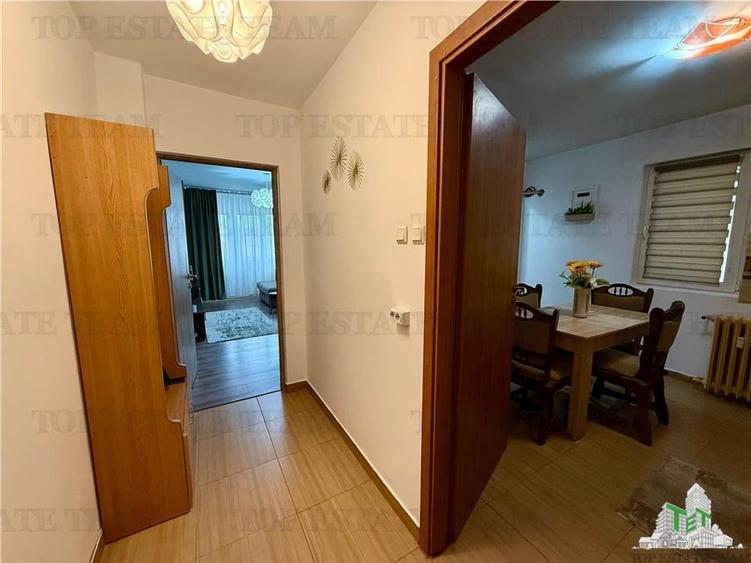 Apartament de 2 camere situat la gura de Metrou Gorjului - 9