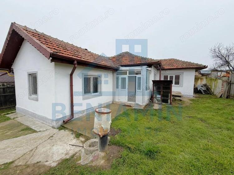 Casa 3 camere-Teren 300mp-Centrala termica-Libera-Zona Brestei - 8