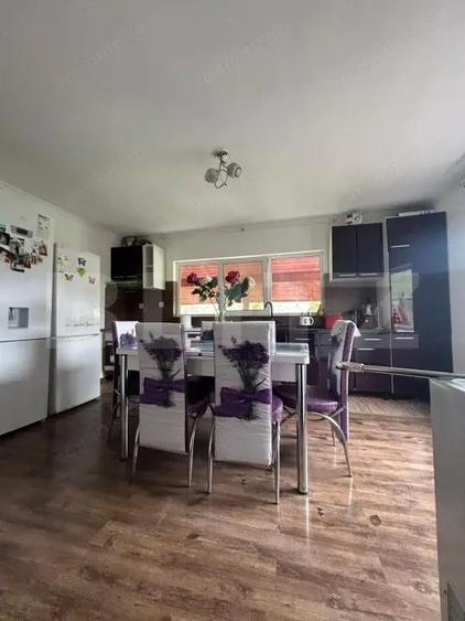 CASA DE VANZARE CE OFERA NU DOAR UN STIL DE LOCUIT CI UN STIL DE VIATA - 3
