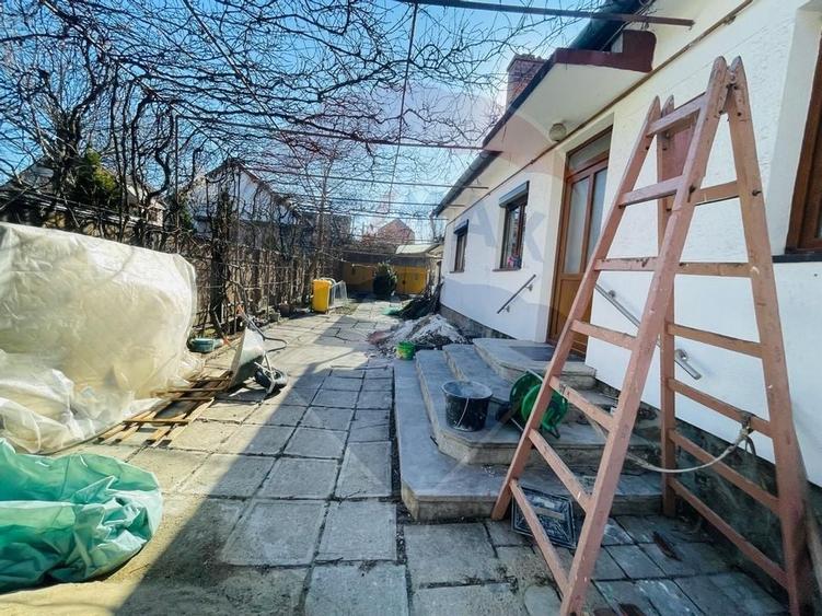 Casă / Vilă cu 6 camere de închiriat în zona Calea Dumbravii - 7