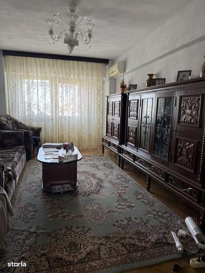 Zona Smith, etaj 6/8, pret 180 000 euro negociabil - 1