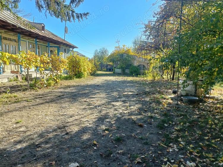 Oaza de liniste: Proprietate generoasa cu poten?ial de Investi?ie Locuin?a - 9