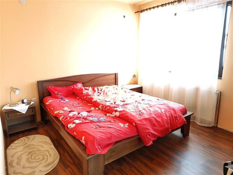 Casa cu 4 camere 2 bai curte spatioasa de inchiriat - 6