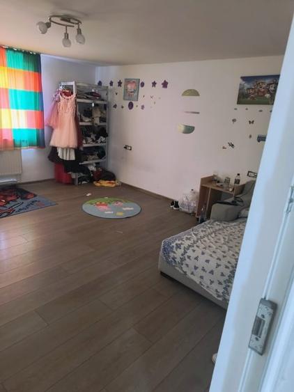 Casa renovata in Preluci la 12 Km de Comanesti , fantana si centrala proprie - 2