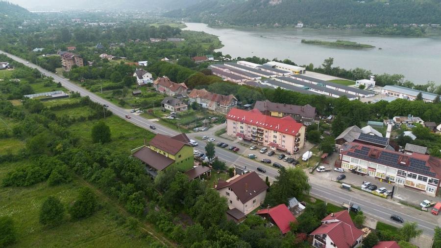 Casa spatioasa de vanzare - 32