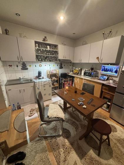 Casa cu front stradal,  7 Noiembrie, ideala clinica/cabinet/locuinta - 10