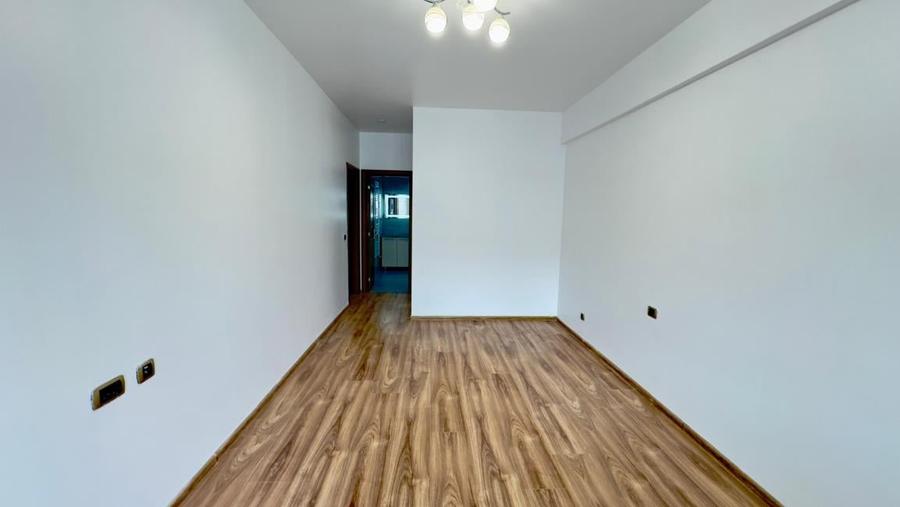 Apartament 3 camere de inchiriat Isaran, Tractorul - 12