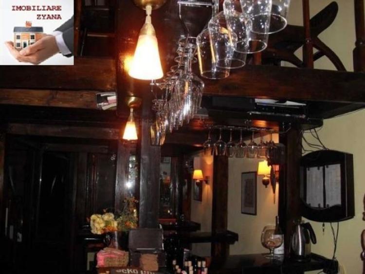 Unirii Cafenea & Bar  Centrul Vechi  55mp. Spațiu Comercial  suprafata  55mp. - 2 niveluri - 3